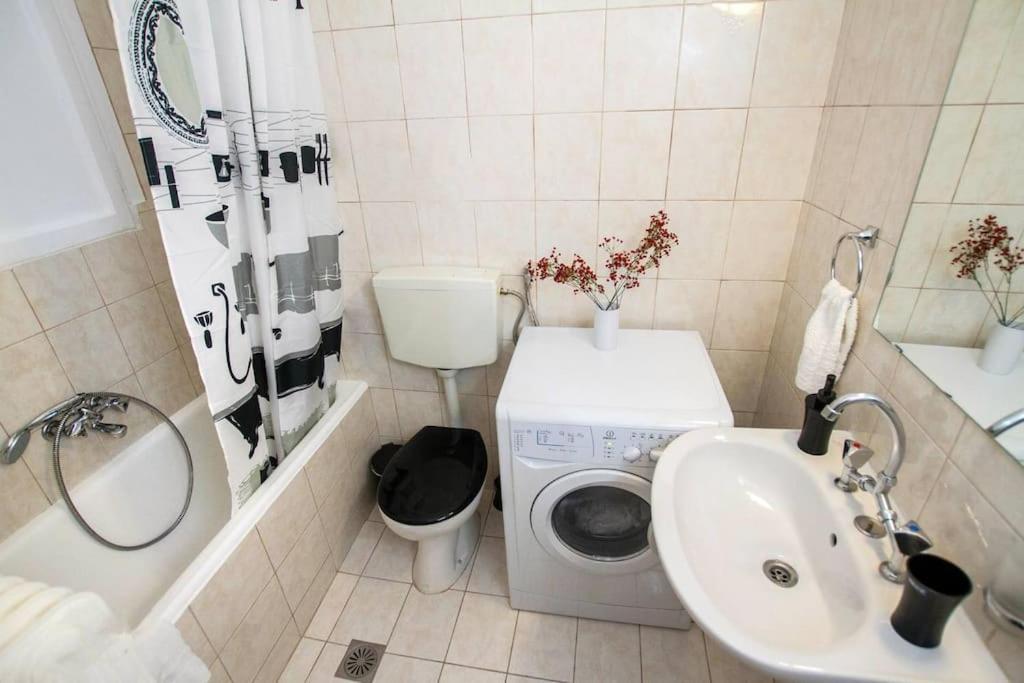 2Bdr Olympianzeus Apt With Netflix Athènes Extérieur photo